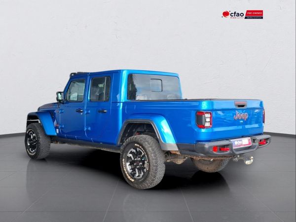2024-Jeep-Gladiator-Rubicon-36-4x4-Auto-Double-Cab image:4