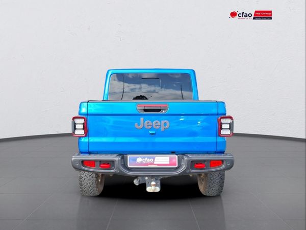 2024-Jeep-Gladiator-Rubicon-36-4x4-Auto-Double-Cab image:5