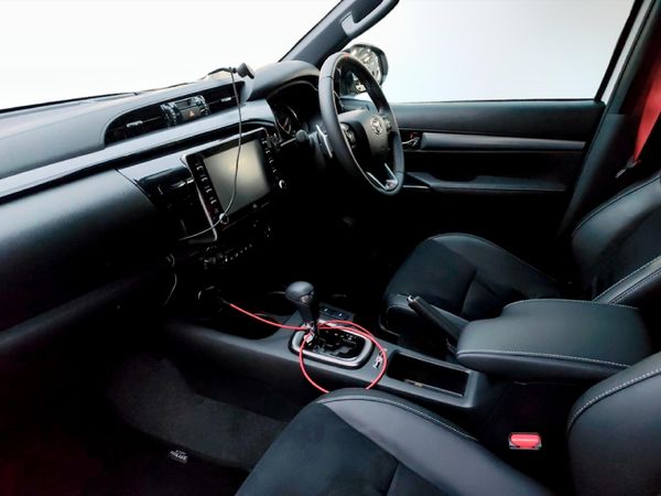 2026-Toyota-Hilux-28GD-6-GR-Sport-Double-Cab-4x4 image:6