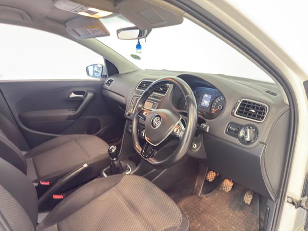 2017-Volkswagen-Polo-GP-16-Comfortline image:13