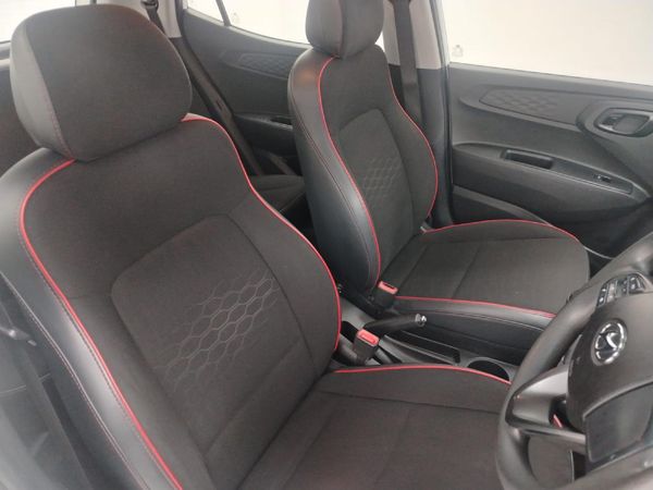 2023-Hyundai-Grand-i10-10-Motion image:9