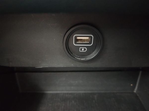 2023-Hyundai-Grand-i10-10-Motion image:19