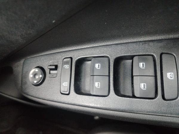 2023-Hyundai-Grand-i10-10-Motion image:21