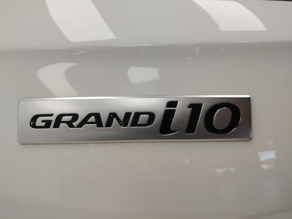 2023-Hyundai-Grand-i10-10-Motion image:22
