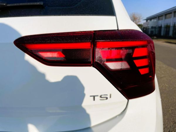 2024-Volkswagen-Polo-10-TSI image:16