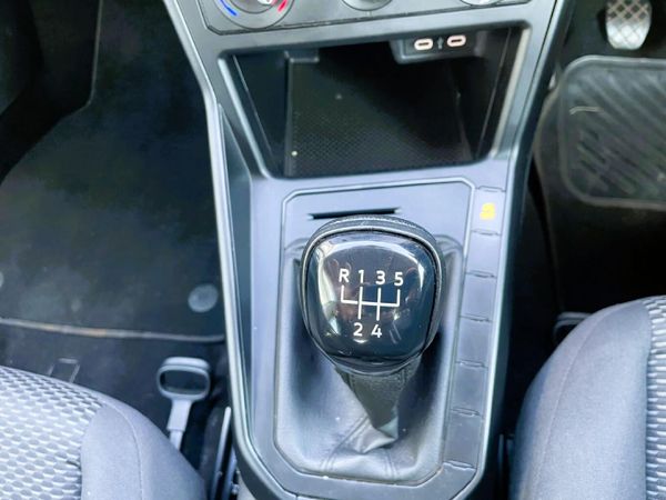 2024-Volkswagen-Polo-10-TSI image:18