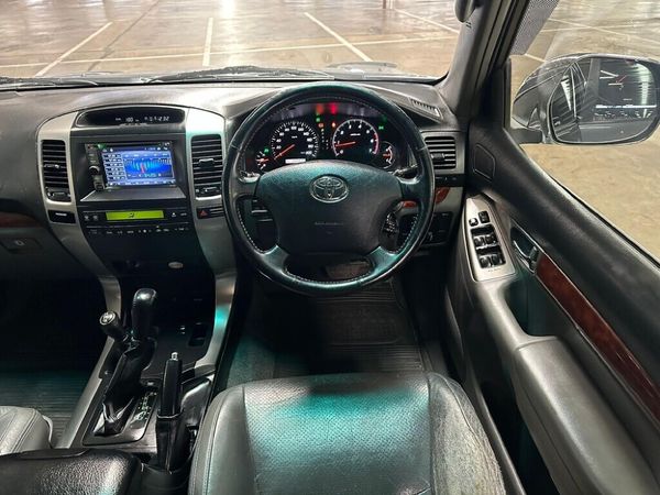 2007-Toyota-Land-Cruiser-Prado-40-V6-VX-Auto image:12