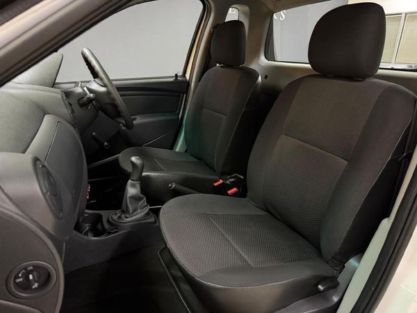 2023-Nissan-NP200-16-AC-Safety-Pack image:11