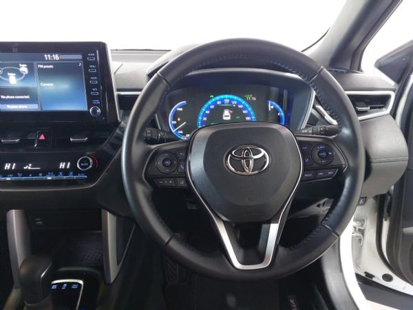 2025-Toyota-Corolla-18-XR-Hybrid-Auto image:10