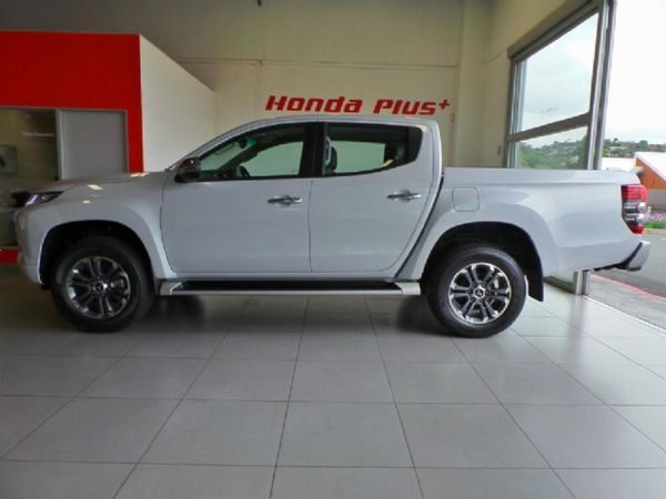 2021-Mitsubishi-Triton-24-Di-Dc-Auto-Double-Cab image:6