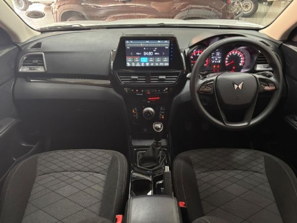 2026-Mahindra-XUV-3XO-12T-MX2 image:8