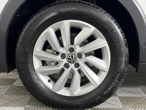 2024-Volkswagen-T-Cross-10-TSI-Comfortline image:4