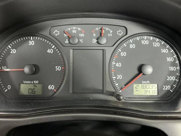 2006-Volkswagen-Polo-19-TDI-Highline image:2