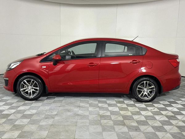 2016-Kia-Rio-12-Sedan image:18