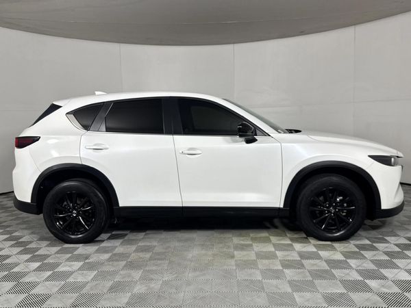 2022-Mazda-CX-5-20-Active image:15