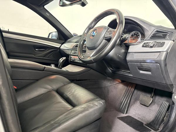 2011-BMW-5-Series-535i-Individual-Auto image:9