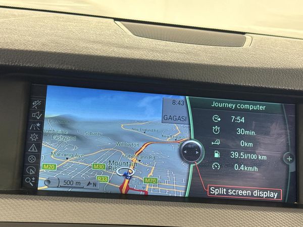 2011-BMW-5-Series-535i-Individual-Auto image:12