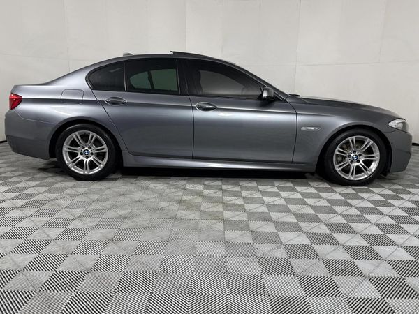 2011-BMW-5-Series-535i-Individual-Auto image:19