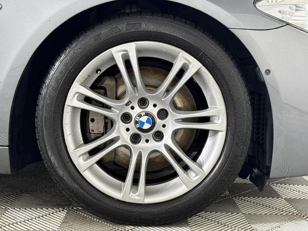 2011-BMW-5-Series-535i-Individual-Auto image:5