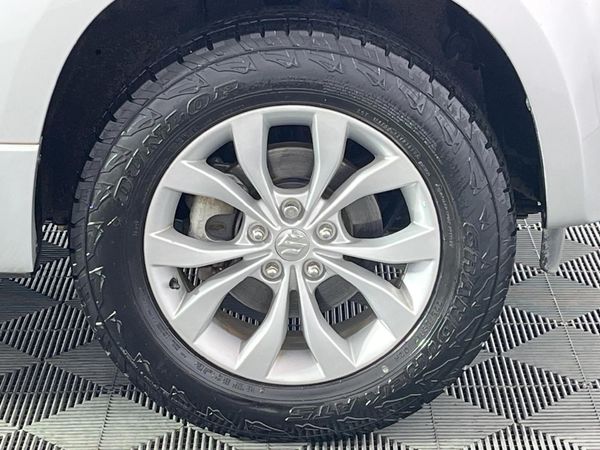 2016-Suzuki-Grand-Vitara-24-Dune image:5