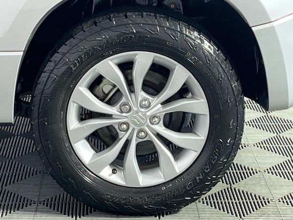 2016-Suzuki-Grand-Vitara-24-Dune image:6