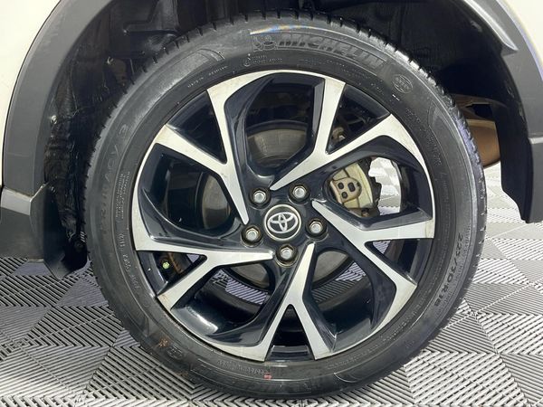 2020-Toyota-C-HR-12T-Plus image:6