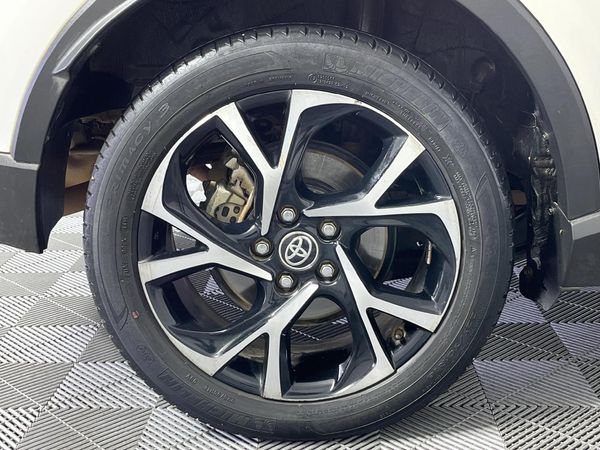 2020-Toyota-C-HR-12T-Plus image:7