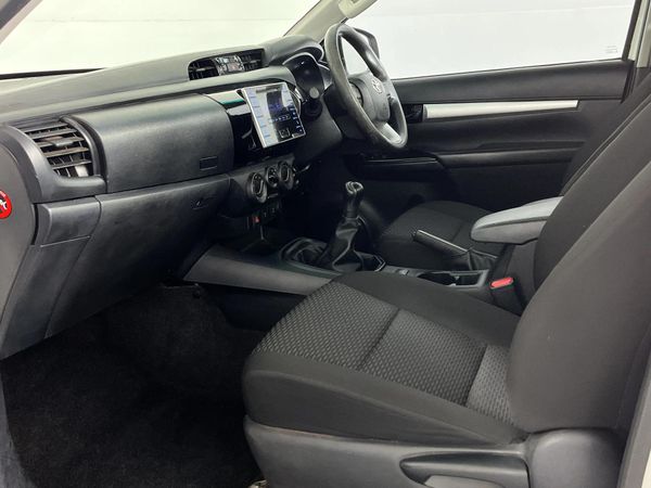 2018-Toyota-Hilux-24-GD-6-SRX-4x4-Single-Cab image:6