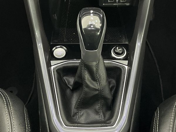2022-Volkswagen-T-Cross-10-TSI-Highline-Auto image:10