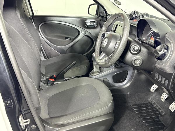 2017-Smart-ForFour-Passion image:9