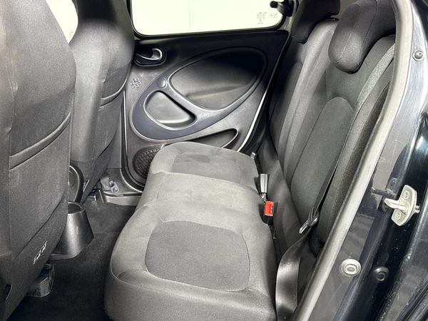 2017-Smart-ForFour-Passion image:3