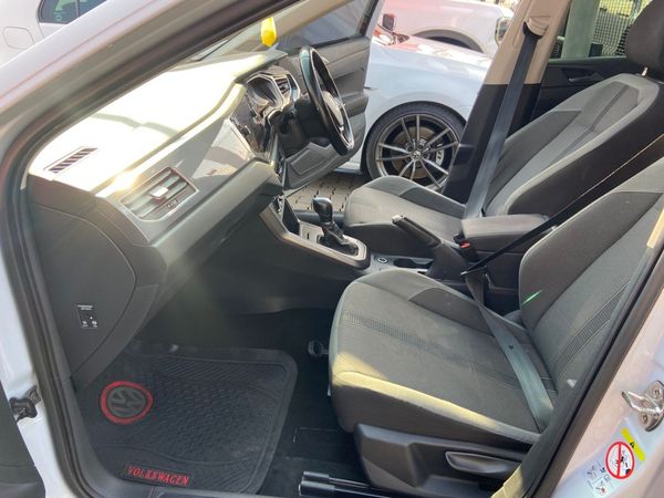 2018-Volkswagen-Polo-10-TSI-Comfortline-Auto image:10