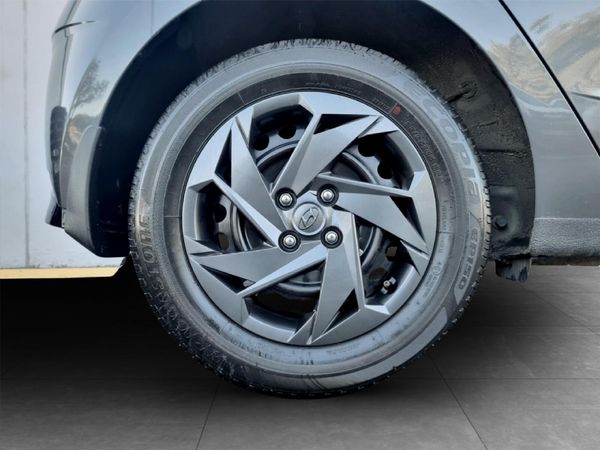 2023-Hyundai-i20-14-Motion-Auto image:8
