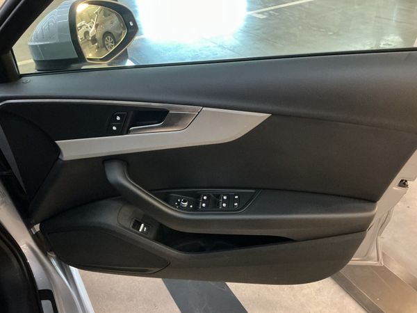 2023-Audi-A4-20-TFSI-Auto-35-TFSI image:25
