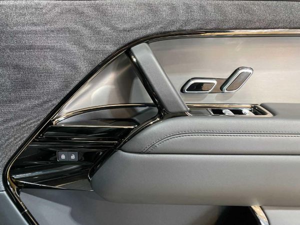 2026-Land-Rover-Range-Rover-Sport-30-D-HSE-190kW image:18