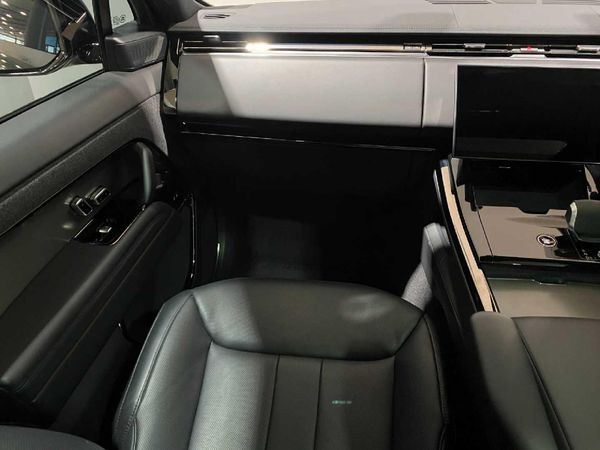 2026-Land-Rover-Range-Rover-Sport-30-D-HSE-190kW image:20