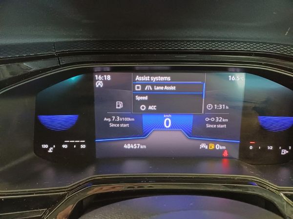 2022-Volkswagen-Polo-10-TSI-Life image:9