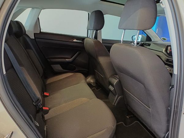 2022-Volkswagen-Polo-10-TSI-Life image:25