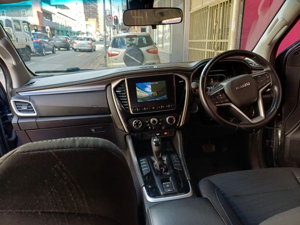 2023-Isuzu-Mu-x-30D-4x4-Auto image:14