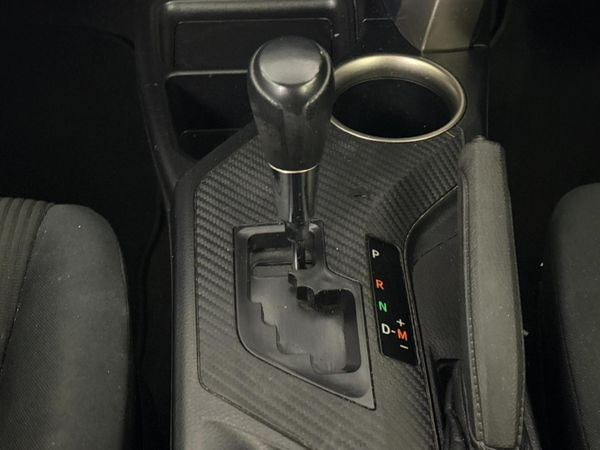 2015-Toyota-RAV4-20-GX-Auto image:10