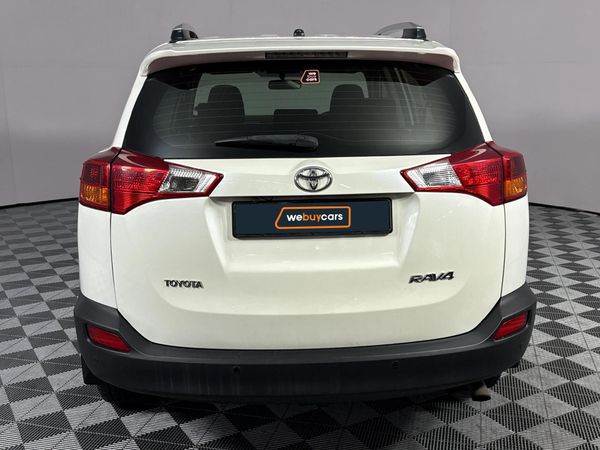 2015-Toyota-RAV4-20-GX-Auto image:18