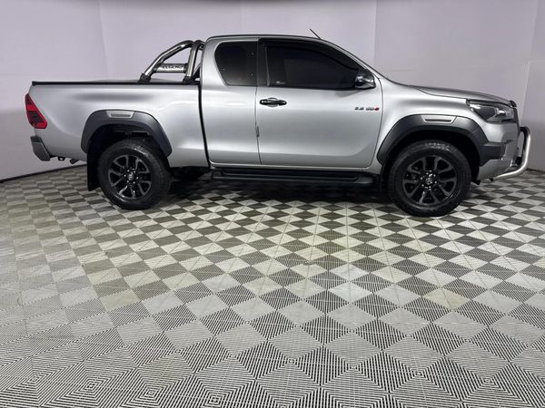 2022-Toyota-Hilux-28-GD-6-Raised-Body-Legend-Auto-Extended-Cab image:13
