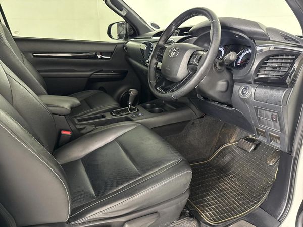 2019-Toyota-Hilux-28-GD-6-Raised-Body-Raider-Auto-Extended-Cab image:7