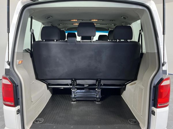 2019-Volkswagen-Kombi-20-TDI-Auto-103kW-Trendline image:14