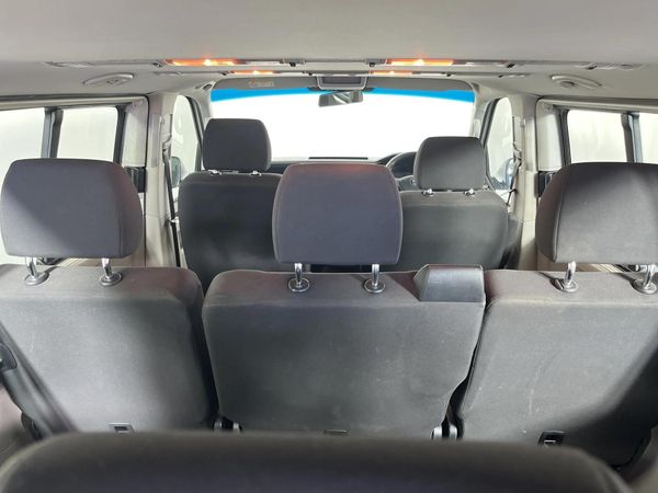 2019-Volkswagen-Kombi-20-TDI-Auto-103kW-Trendline image:15