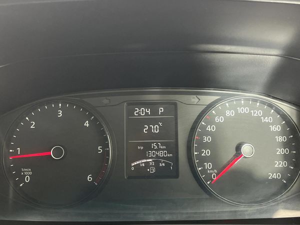 2019-Volkswagen-Kombi-20-TDI-Auto-103kW-Trendline image:2