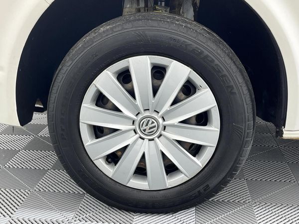 2019-Volkswagen-Kombi-20-TDI-Auto-103kW-Trendline image:5