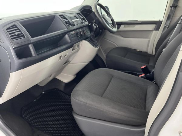 2019-Volkswagen-Kombi-20-TDI-Auto-103kW-Trendline image:8