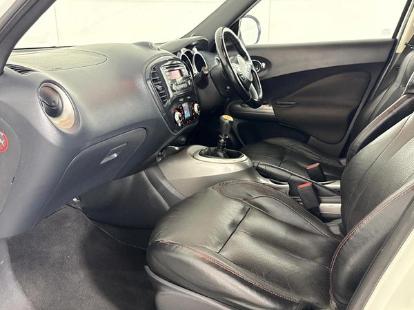 2013-Nissan-Juke-16-Dig-T-Tekna image:8