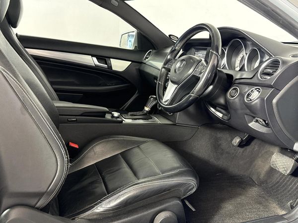 2013-Mercedes-Benz-C-Class-C-250-BE-Coupe-Auto image:7